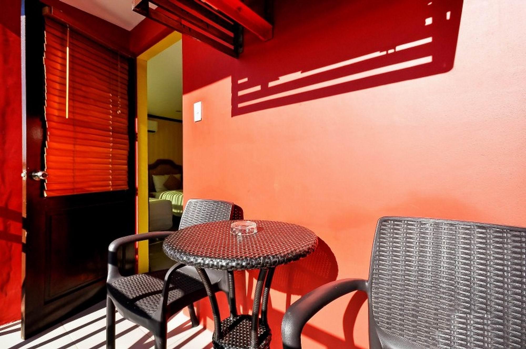 Red Coco Inn De Boracay Balabag  Экстерьер фото